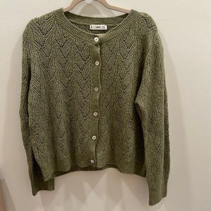 Mango knits sweater cardigan. Size L. Made in Turkey